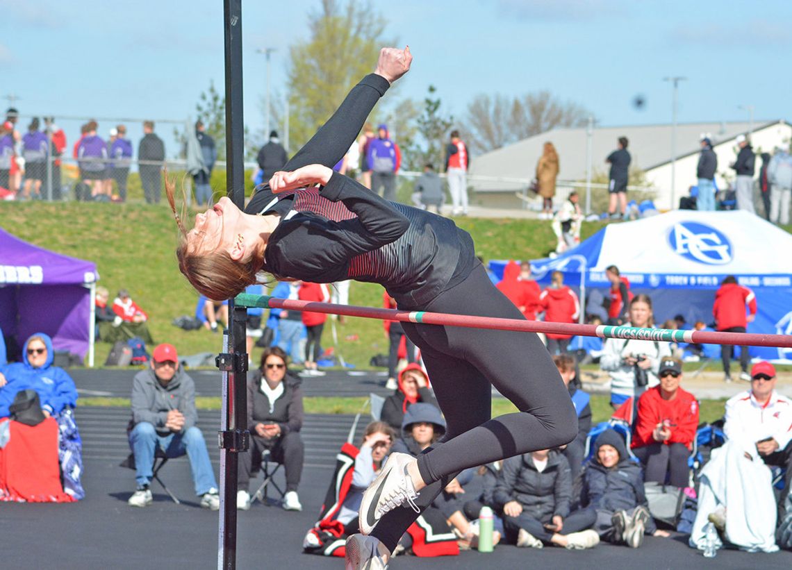 Moody Finishes 2nd in 200 Meter Dash; Darnell Wins Both Hurdle Events at Platteview