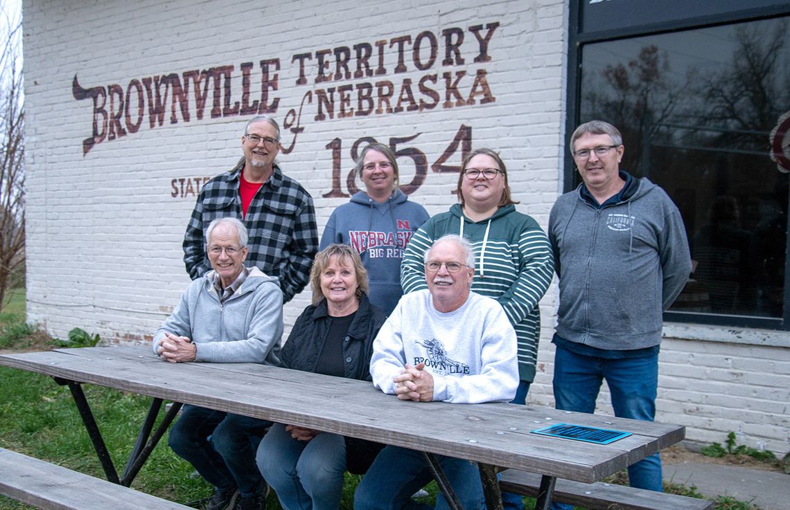 Nemaha County Leadership Class 10 Dedicates Community Seating
