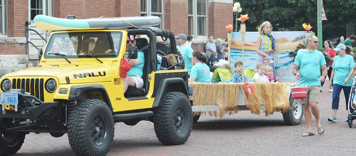 Nemaha County Parade Cruises Down Courthouse Avenue