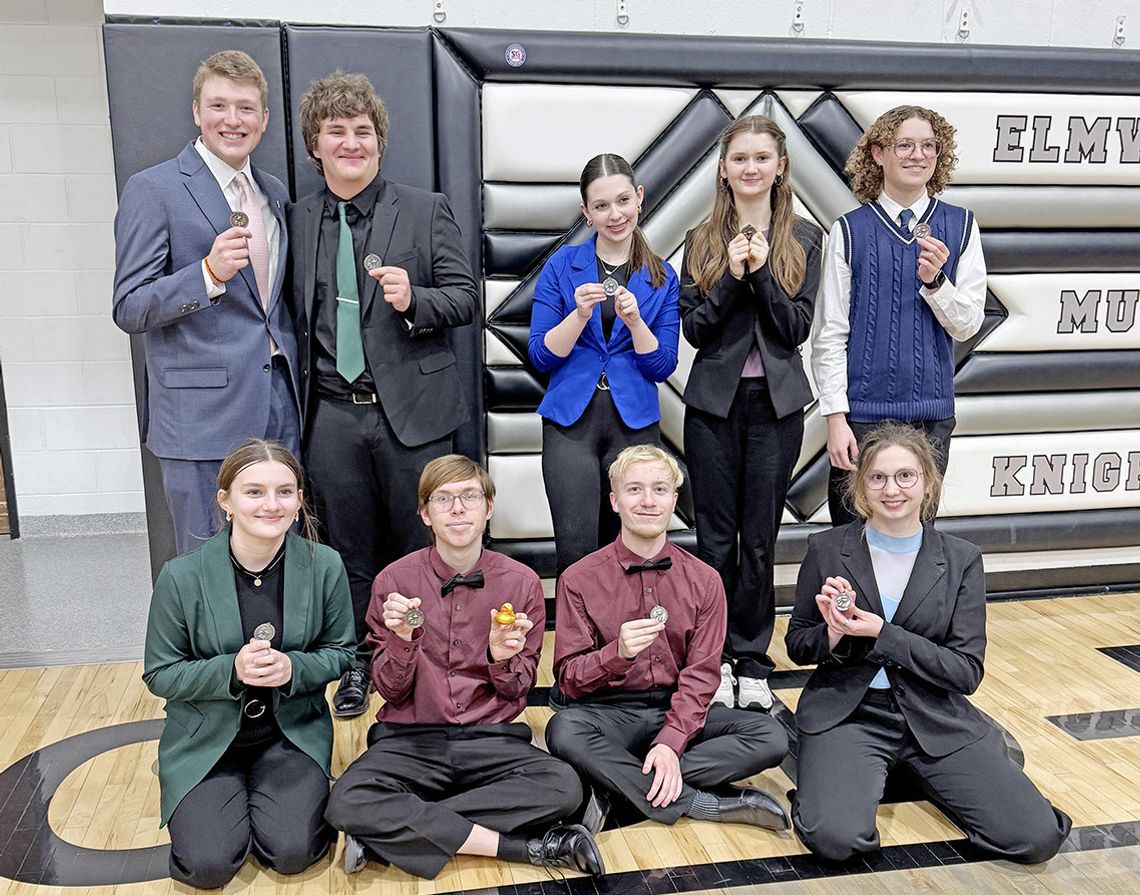 Seven Bulldog Speech Entries Earn Medals at Elmwood-Murdock Meet