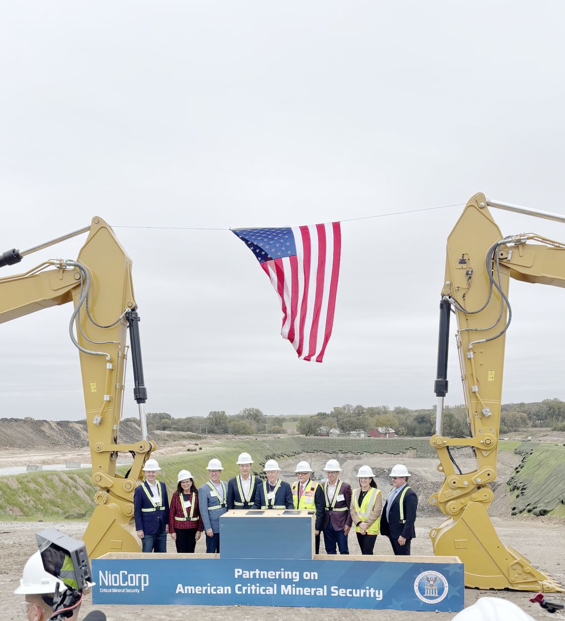 US Secretary of Energy Tours Elk Creek Mine; NioCorp Reaches Agreement with Traxys to Purchase Mine Products US Secretary of Energy Tours Elk Creek Mine; NioCorp Reaches Agreement with Traxys to Purchase Mine Products